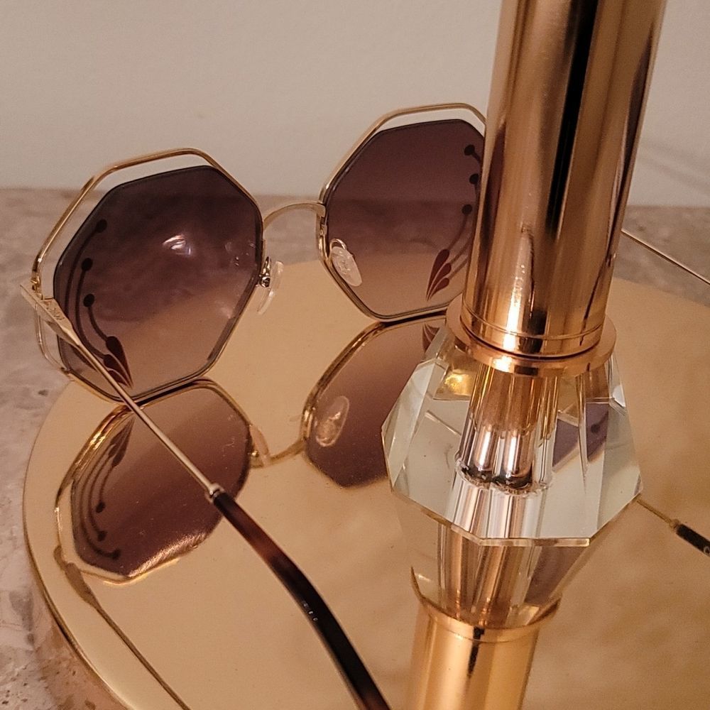 Chole' Halo Sunglasses - Picture 4 of 8